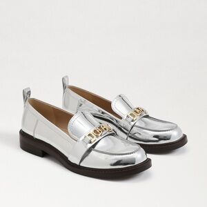 Christy Loafer